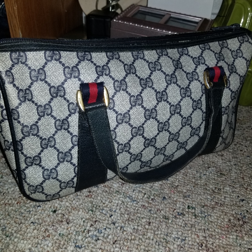 Vintage Gucci handbag